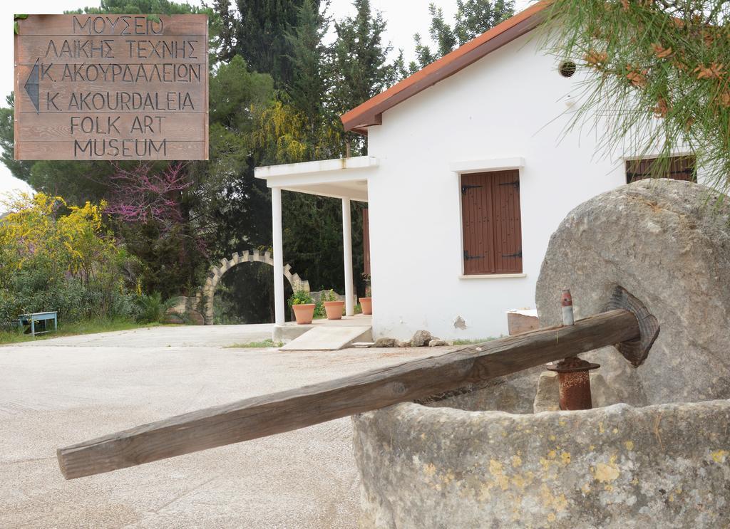 Amarakos Guesthouse Λειτουργεί Υπό Νέα Διεύθυνση Kato Akourdalia Exterior foto